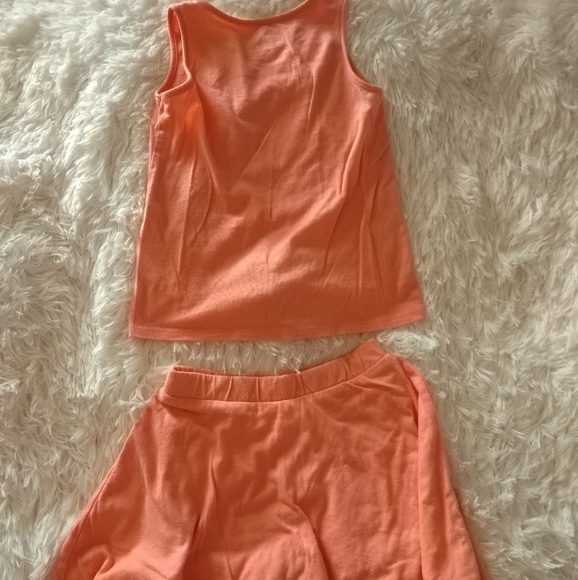 10/$40 The Children's Place Girl's 2pc. Outfit - Picture 2 of 2